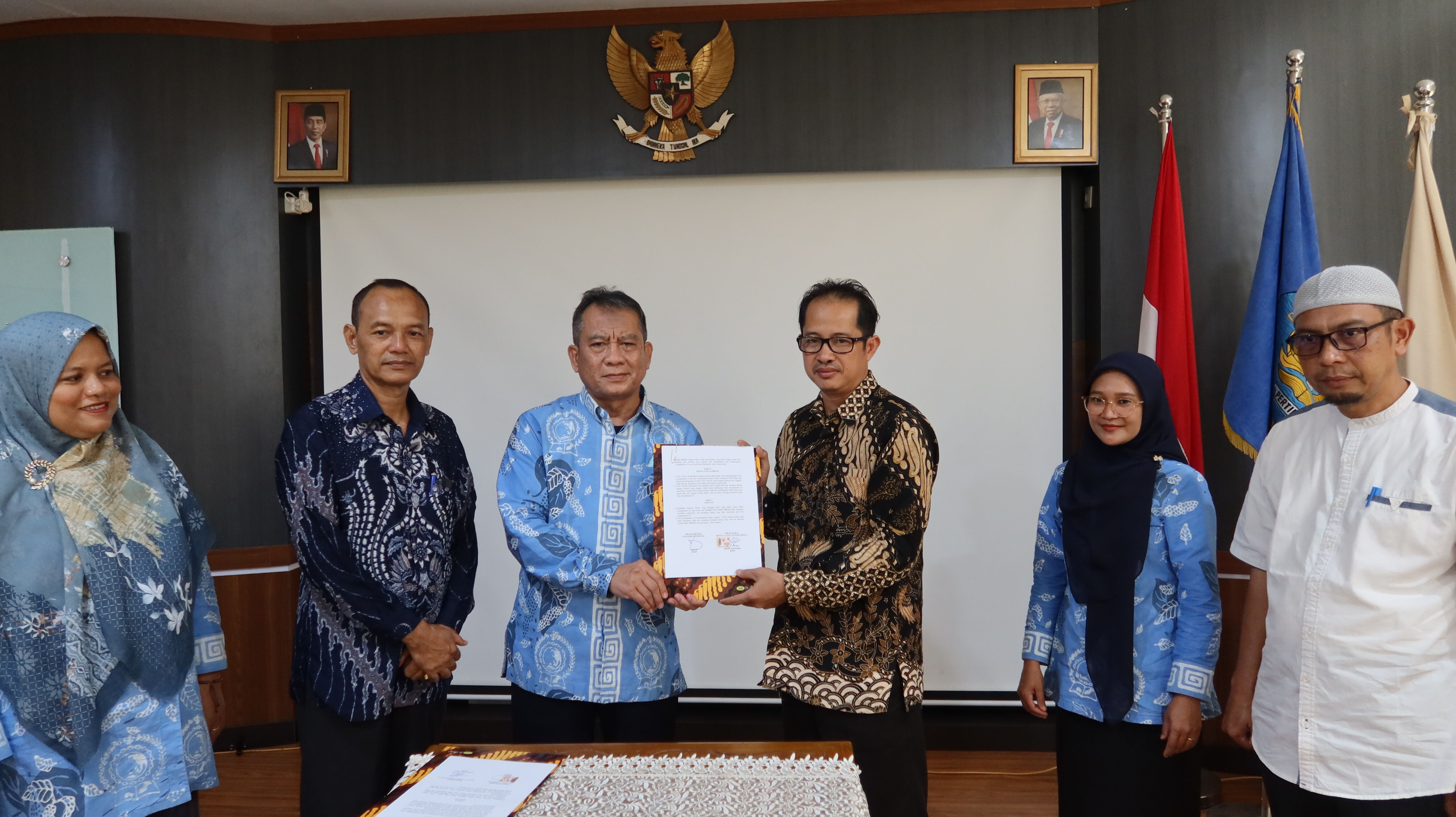 Penandatanganan MoU Antara Universitas Pertiba dan Institut Citra Internasional Bangka Belitung