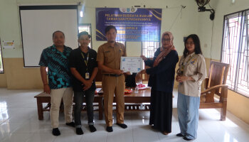 MAHASISWA KKN UNIVERSITAS PERTIBA ADAKAN PELATIHAN BUDIDAYA IKAN AIR TAWAR DI DESA PENYAK DAN  PEMASARANNYA