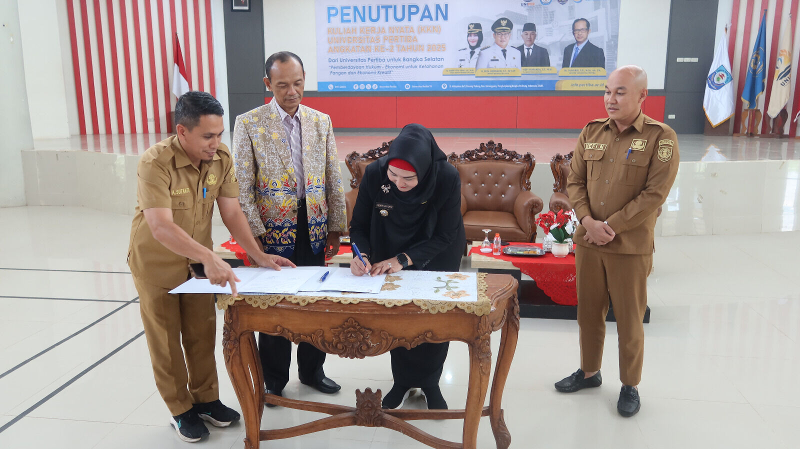 Universitas Pertiba Resmi Menutup KKN Tahun Akademik 2025 di Kabupaten Bangka Selatan